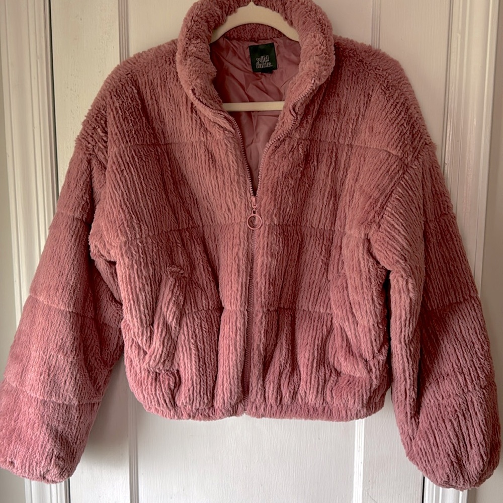Women's faux crop jacket.